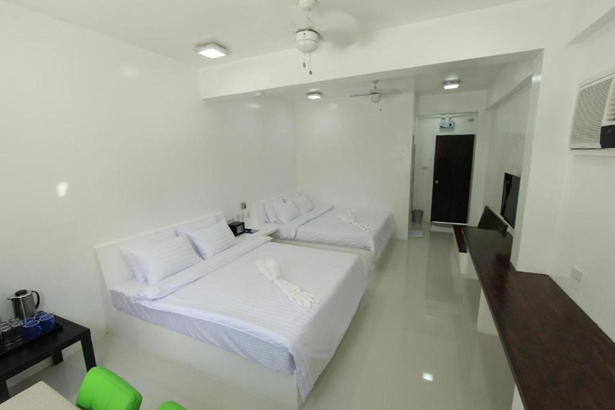 Coron Bluewave Hotel מראה חיצוני תמונה