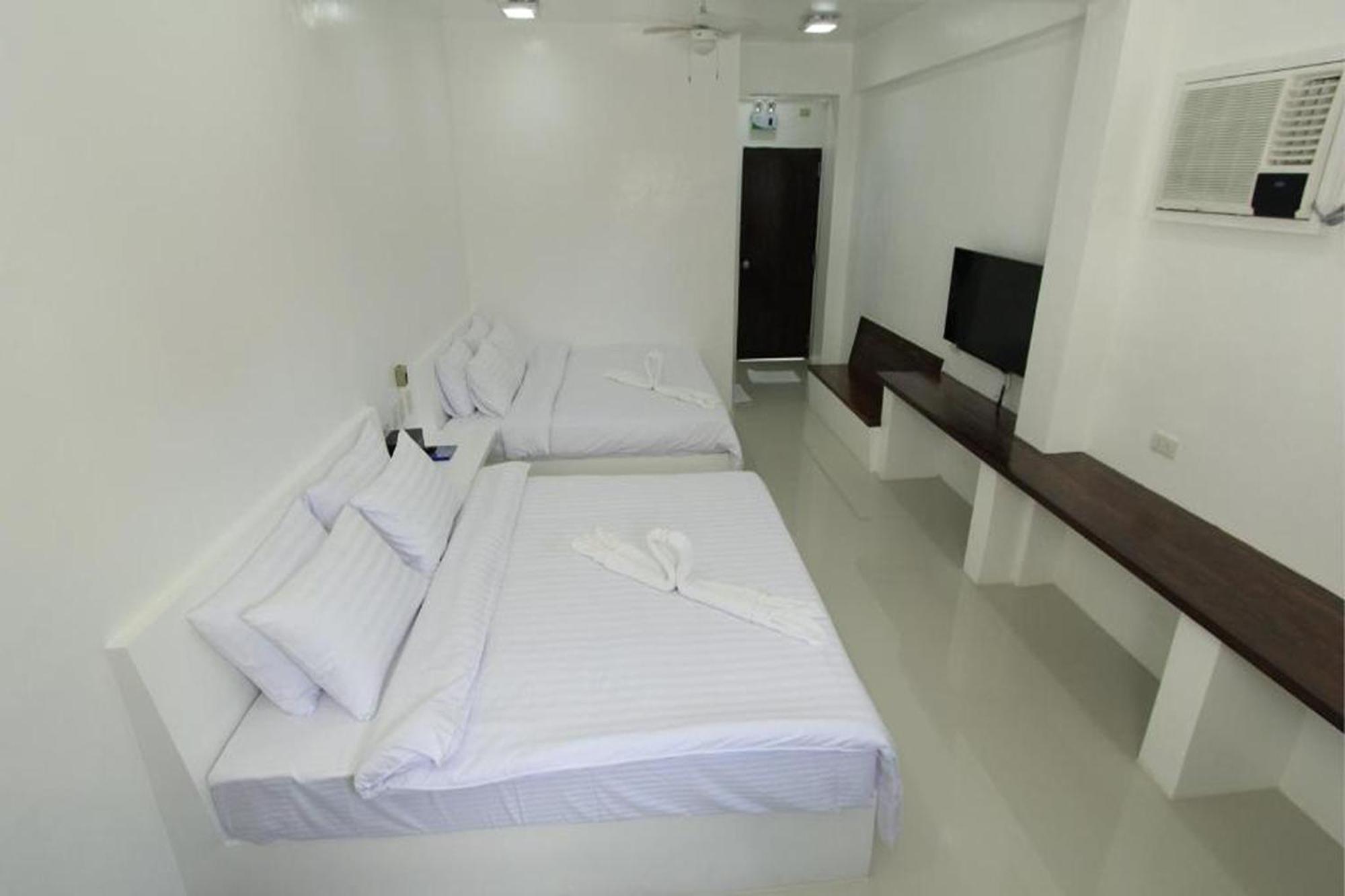 Coron Bluewave Hotel מראה חיצוני תמונה