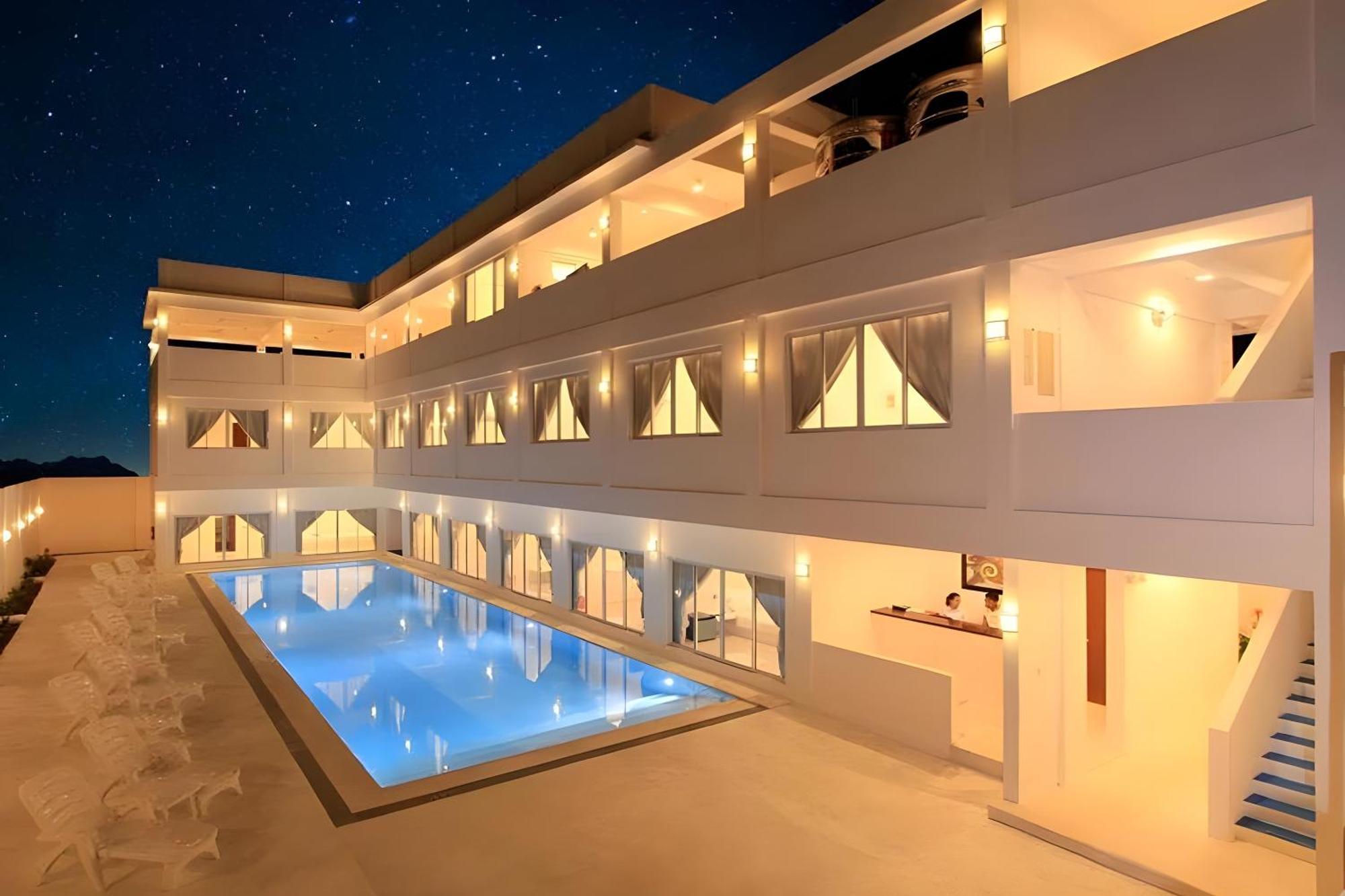 Coron Bluewave Hotel מראה חיצוני תמונה